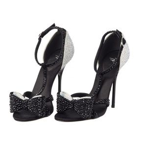 COPY - GIUSEPPE ZANOTTI Embellished T-Strap Heels